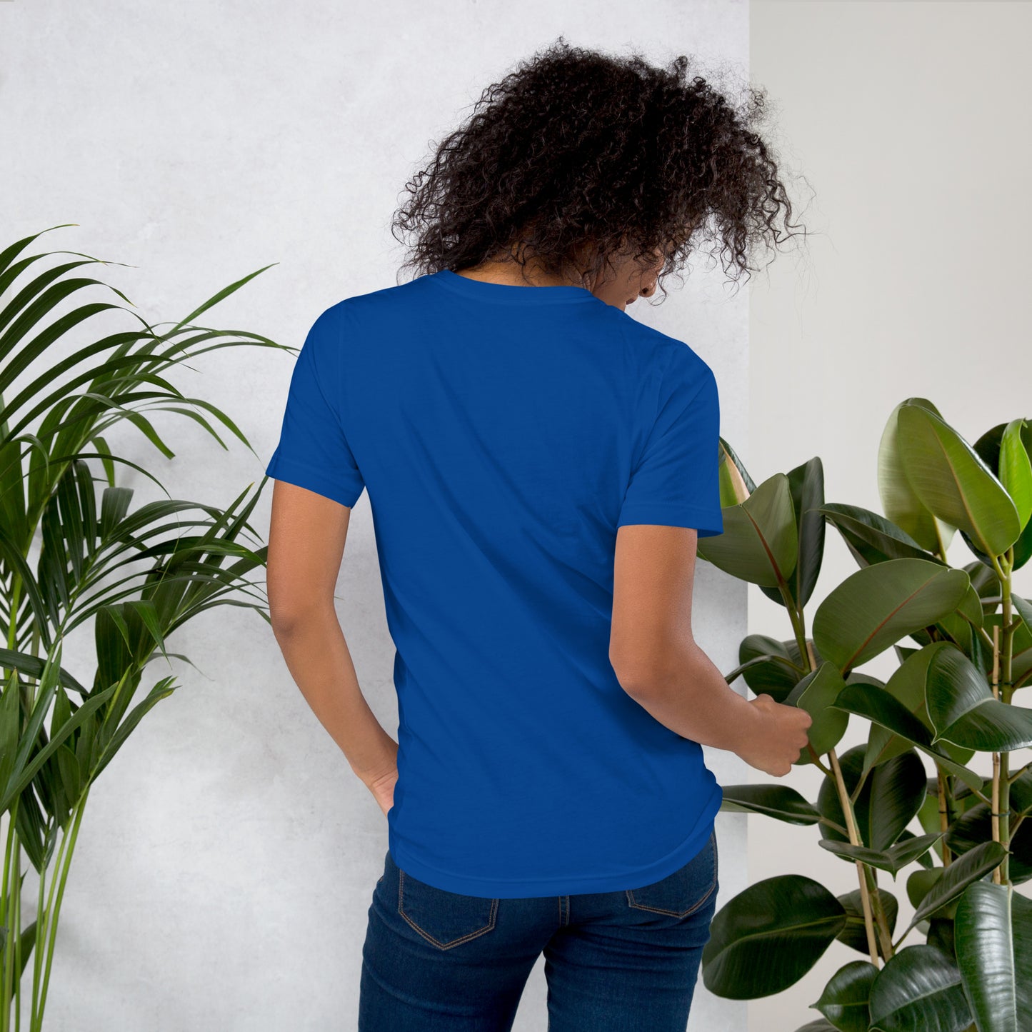 T-shirt Senhora com Estampa de Polvo em Aguarela Rosa e Azul - Conforto e Estilo